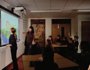 بهبود آموزش با ویدئو پروژکتورها